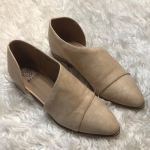 beast fashion shoes wholesale